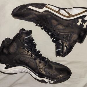 Under Armour Black and White Athletic Shoes